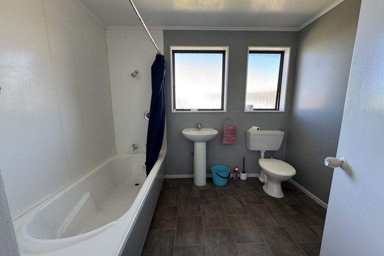 Photo of property in 283 Mitchell Street, Brooklyn, Wellington, 6021