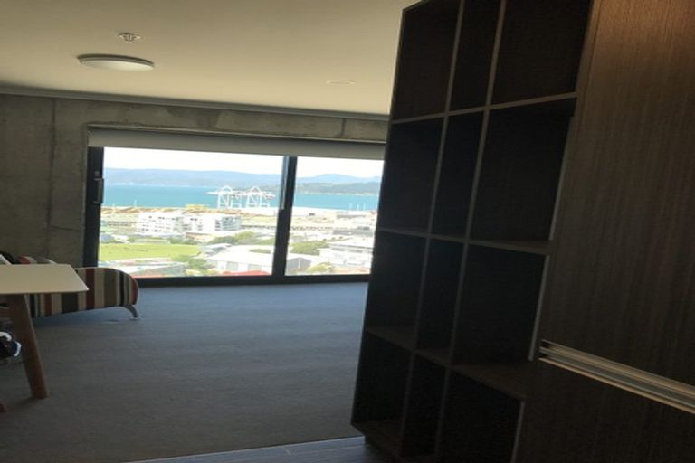 Photo of property in Frame Apartments, 1601/111 Molesworth Street, Thorndon, Wellington, 6011