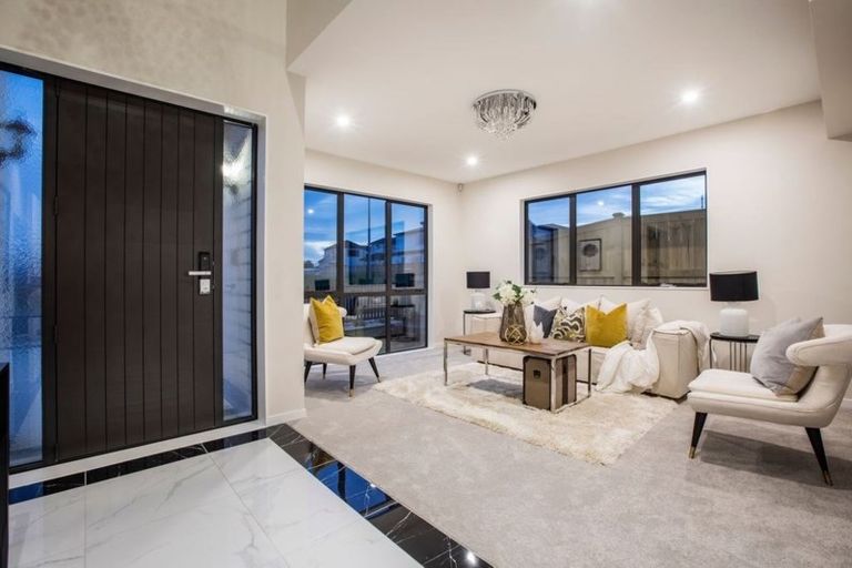 Photo of property in 8 Mardell Avenue, Hobsonville, Auckland, 0616