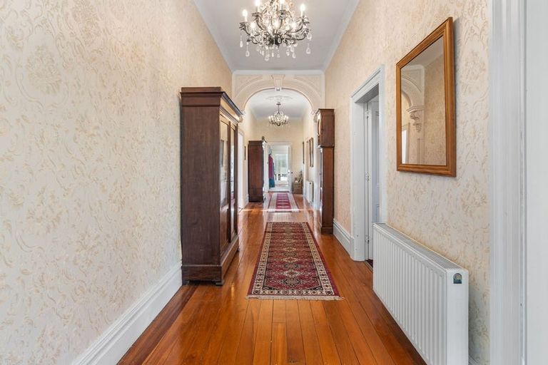 Photo of property in 83 Opawa Road, Opawa, Christchurch, 8023