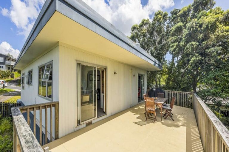 Photo of property in 26 Cyclarama Crescent, Massey, Auckland, 0614