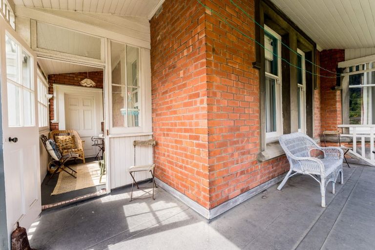 Photo of property in 27 Currie Street, Port Chalmers, 9023