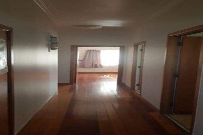 Photo of property in 1/5 Allen Avenue, Papatoetoe, Auckland, 2025