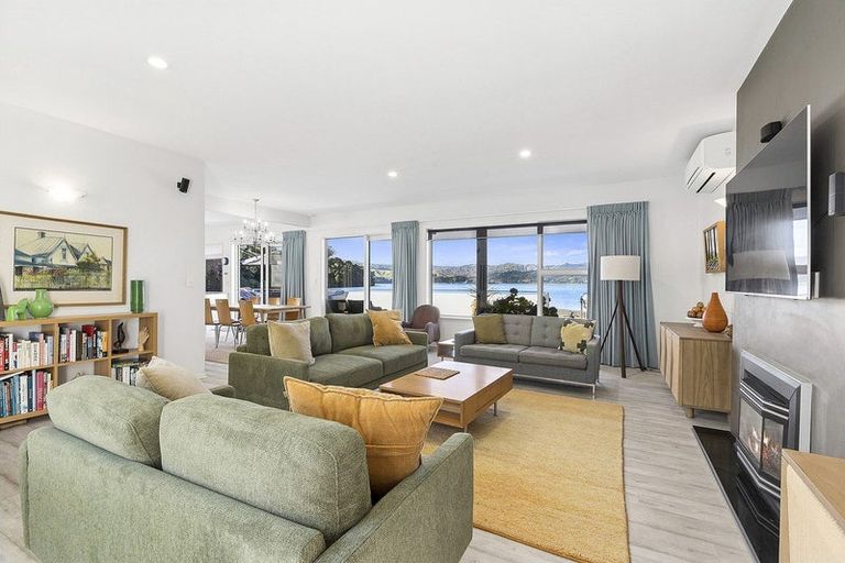Photo of property in 85 Paremata Road, Paremata, Porirua, 5024