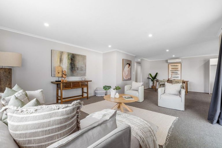 Photo of property in 11 Caldera Crescent, Pyes Pa, Tauranga, 3112