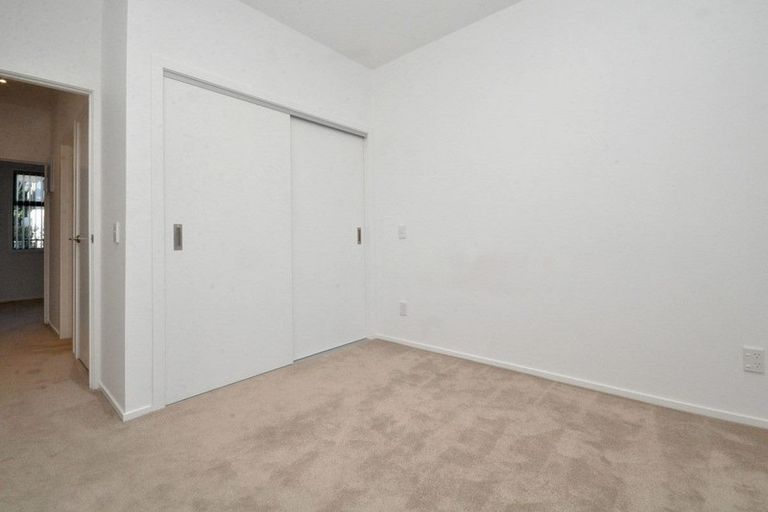 Photo of property in 2/445 Hibiscus Coast Highway, Orewa, 0931