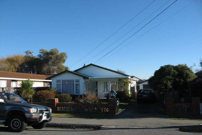 Photo of property in 68 Palmers Road, New Brighton, Christchurch, 8083