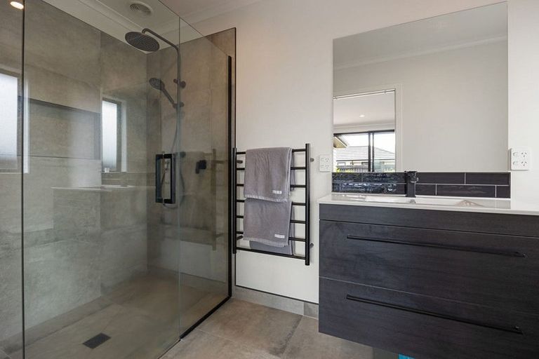 Photo of property in 17 Kereruu Street, Cambridge, 3434