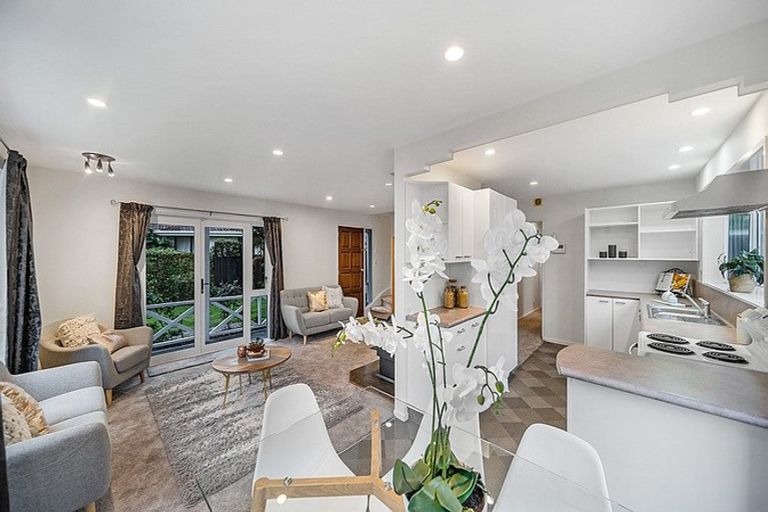 Photo of property in 12a Genista Place, Parklands, Christchurch, 8083