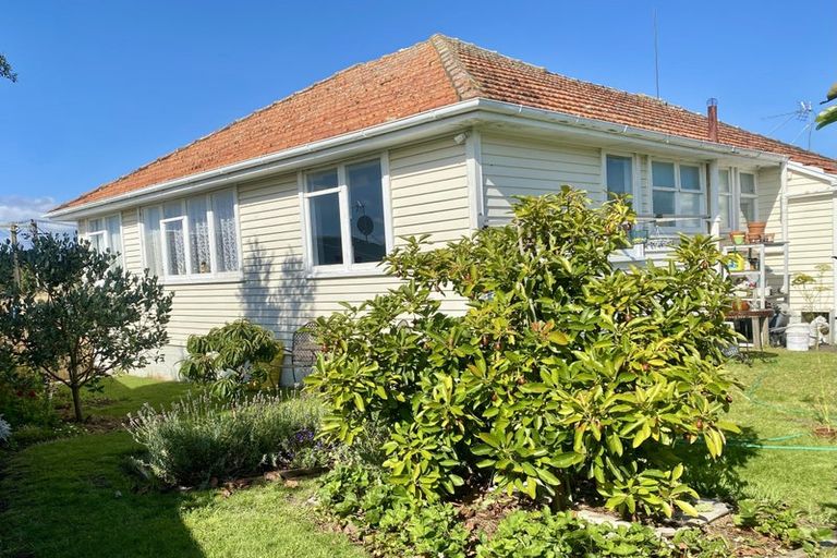 Photo of property in 29 Churchill Crescent, Tawhero, Whanganui, 4501
