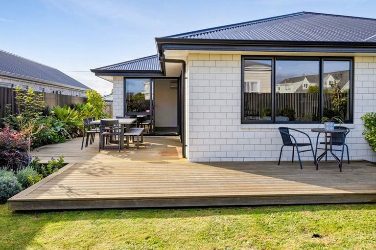 Photo of property in 69 Wilson Street, Hawera, 4610