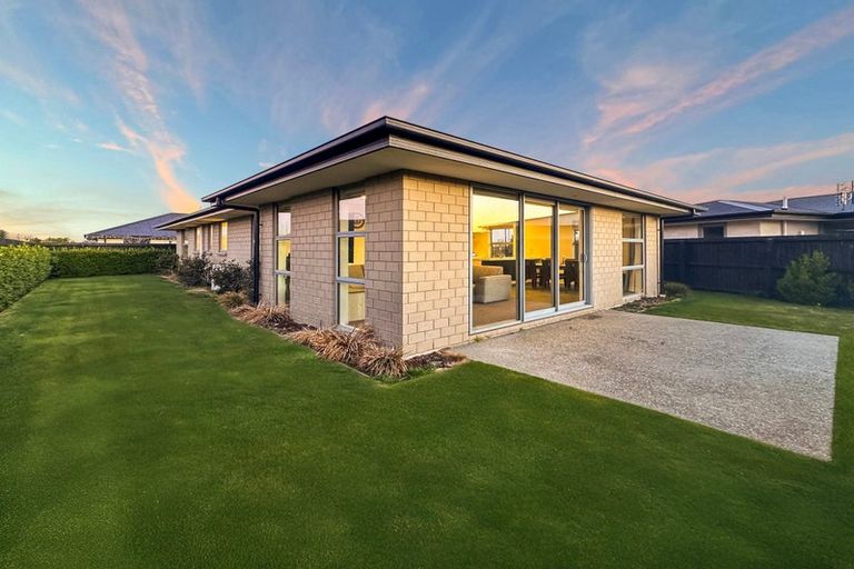 Photo of property in 66 Quartz Drive, Rolleston, 7614