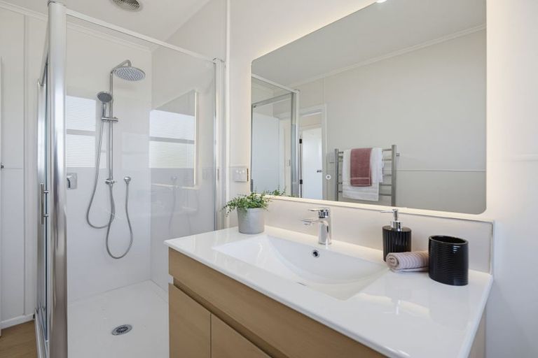 Photo of property in 6 Joanna Place, Deanwell, Hamilton, 3206