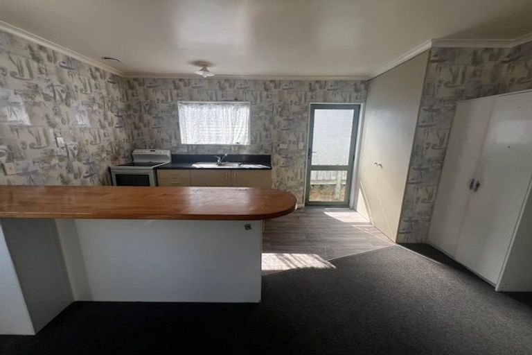Photo of property in 166 Molesworth Street, New Plymouth, 4312