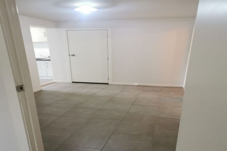 Photo of property in 18 Stanaway Street, Hillcrest, Auckland, 0627