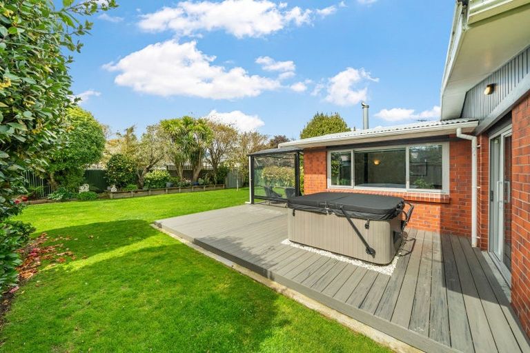 Photo of property in 1a Bracken Street, Wallaceville, Upper Hutt, 5018