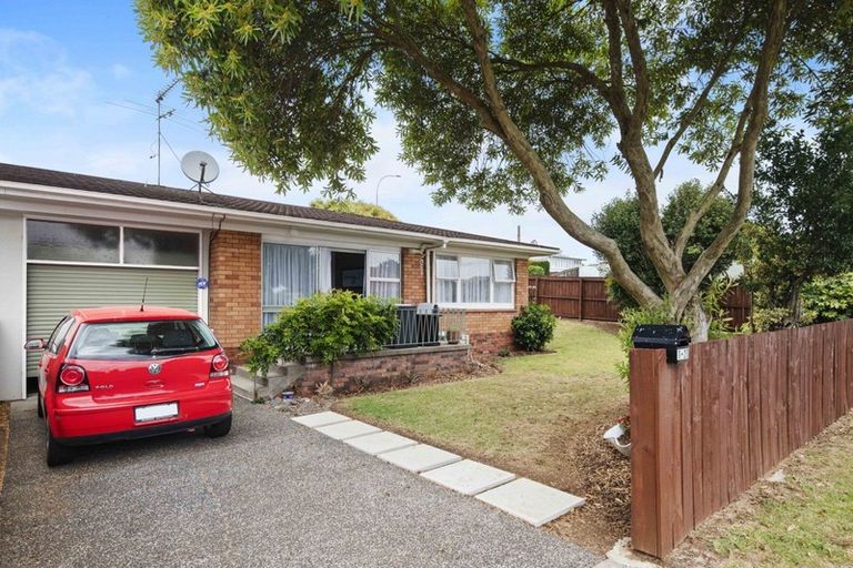 Photo of property in 1/20 Victoria Street, Pukekohe, 2120