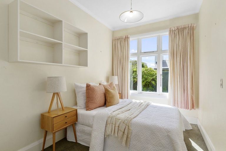 Photo of property in 126 Blighs Road, Strowan, Christchurch, 8052