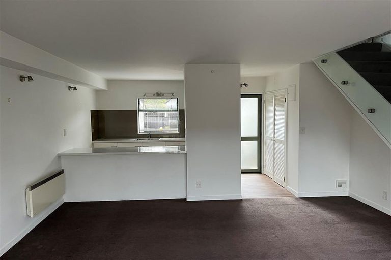 Photo of property in 3/14 Moa Place, Christchurch Central, Christchurch, 8013