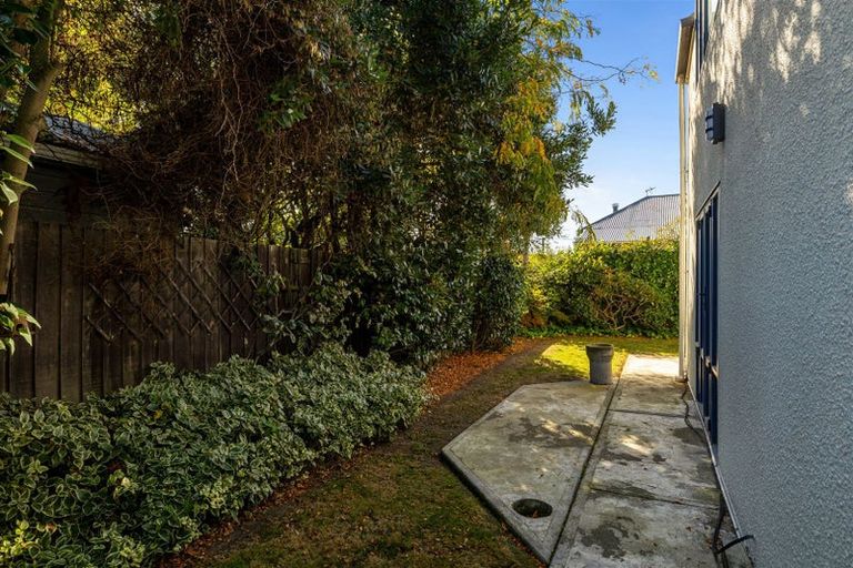 Photo of property in 2 Kinleys Lane, St Albans, Christchurch, 8014