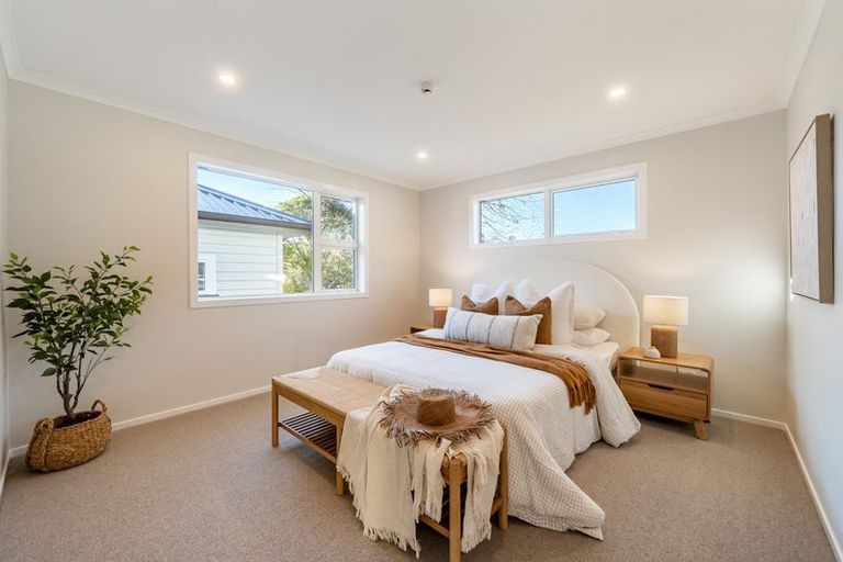 Photo of property in 70b Heretaunga Square, Silverstream, Upper Hutt, 5019