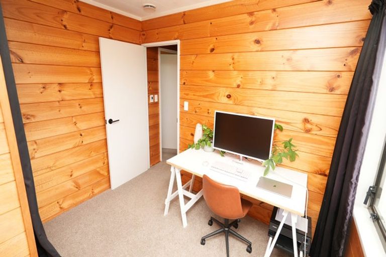 Photo of property in 78 Phillips Street, Sanson, 4817