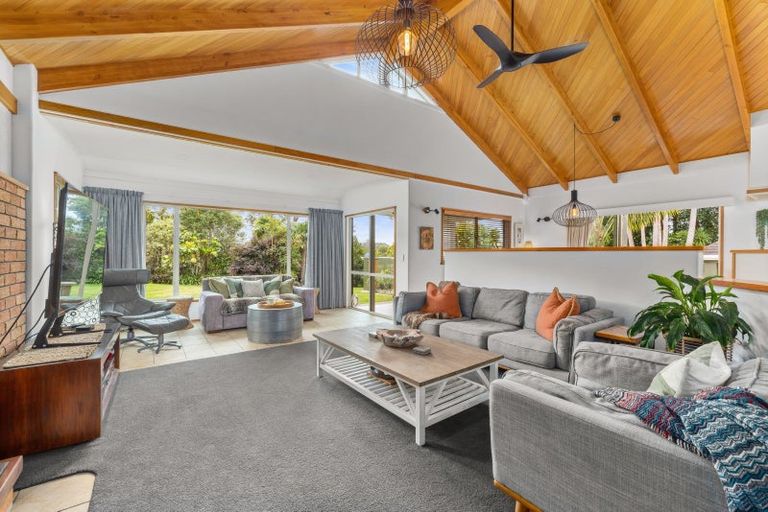 Photo of property in 10 Silkwood Lane, Kerikeri, 0230