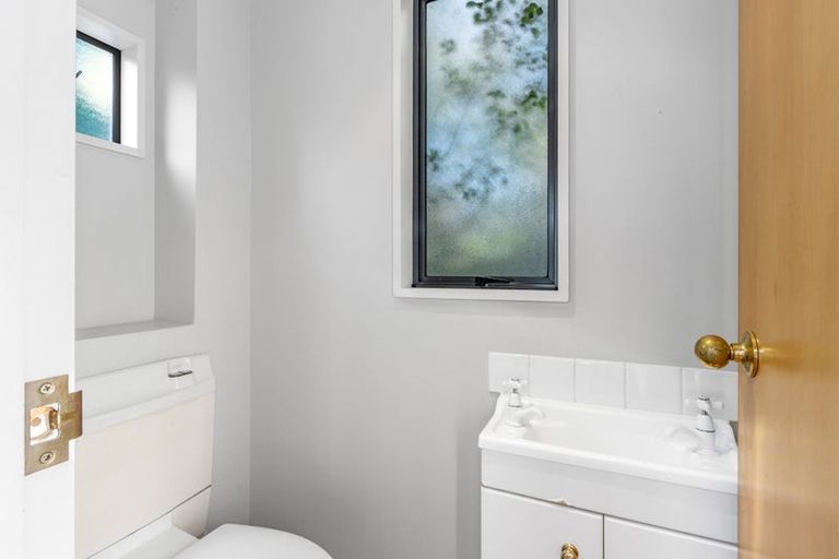 Photo of property in 28b Ripon Street, Lyttelton, 8082