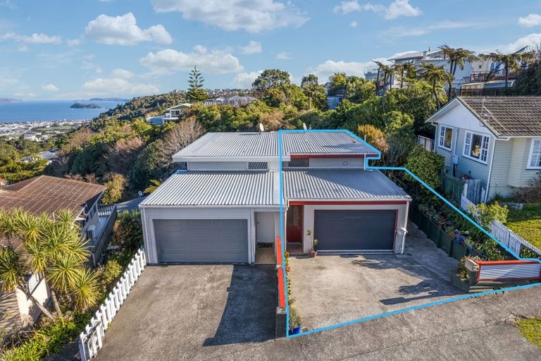 Photo of property in 23b Eastview Grove, Normandale, Lower Hutt, 5010