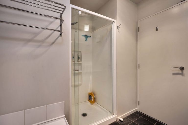 Photo of property in 41 South Park Road, Newland, Ashburton, 7772