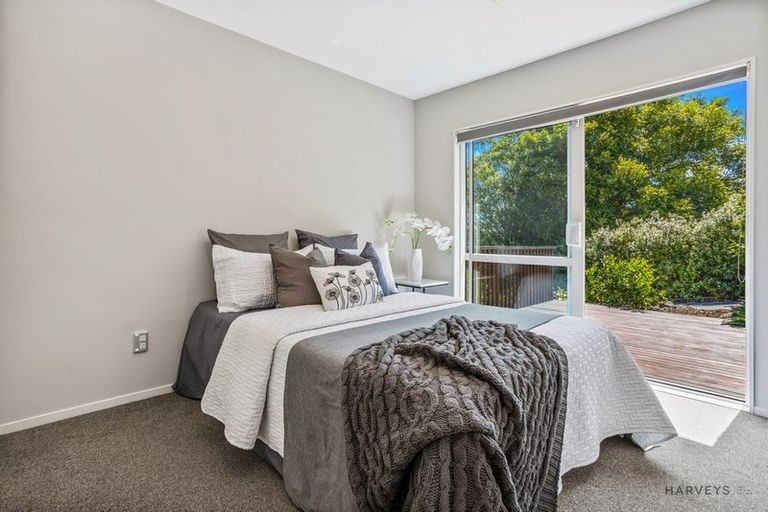 Photo of property in 75b Pleasant Road, Glen Eden, Auckland, 0602