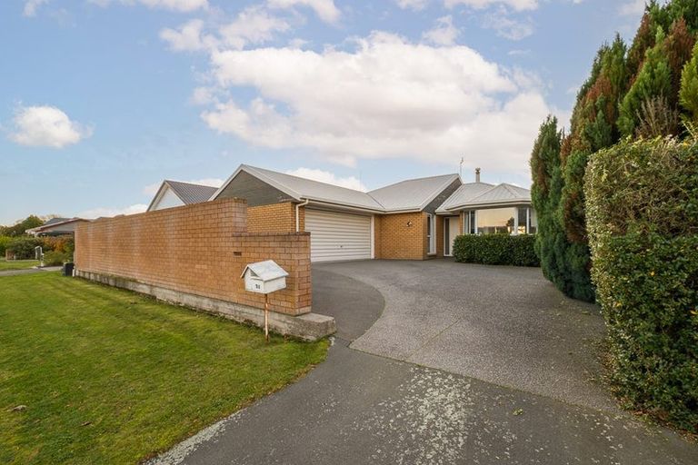 Photo of property in 28 Roydon Drive, Templeton, Christchurch, 8042