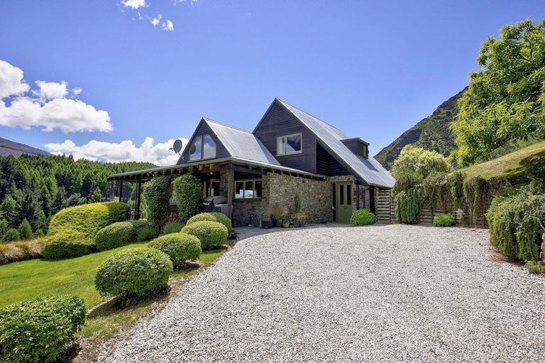 Photo of property in 434 Gorge Road, Arthurs Point, Queenstown, 9371