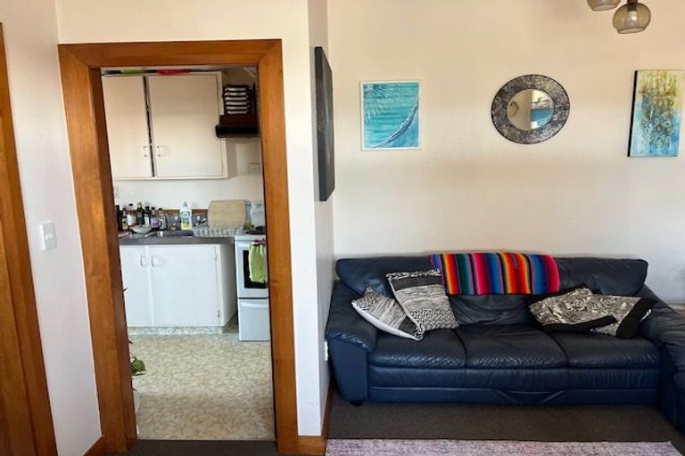 Photo of property in 88 Freyberg Street, Lyall Bay, Wellington, 6022