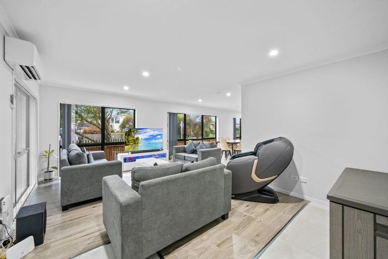 Photo of property in 145 Wordsworth Road, Manurewa, Auckland, 2102