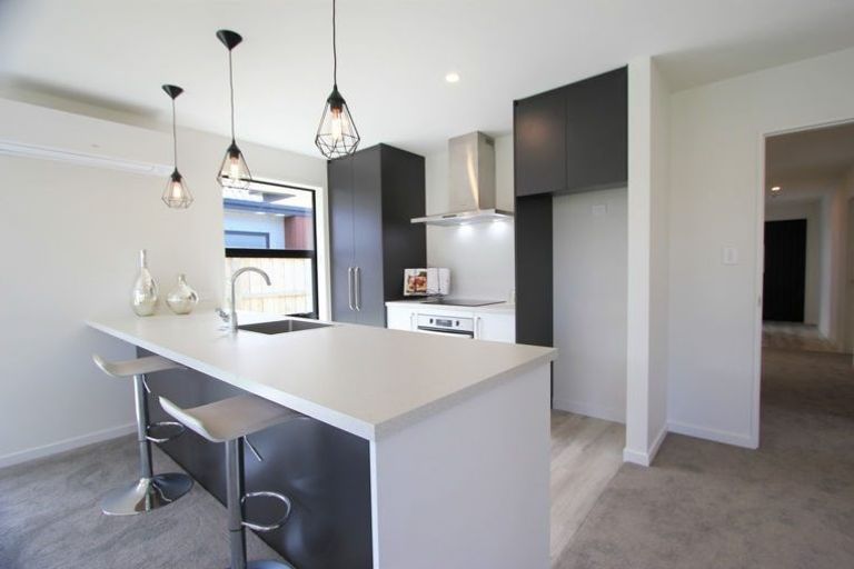 Photo of property in 17 Northmoor Boulevard, Rolleston, 7615