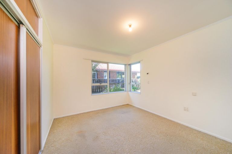 Photo of property in 40 Titoki Street, Palmerston North, 4414