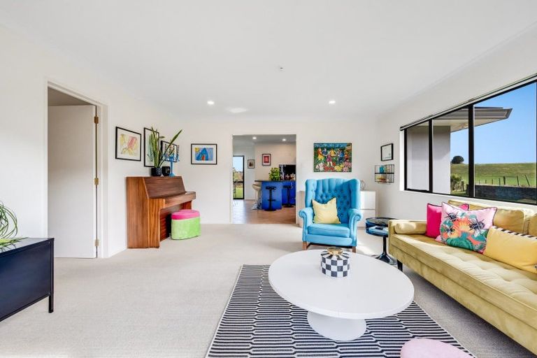 Photo of property in 32 Davies Road, Ramarama, Drury, 2579