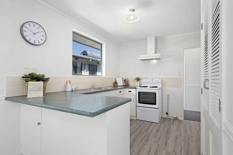 Photo of property in 15a King Street, Te Puke, 3119