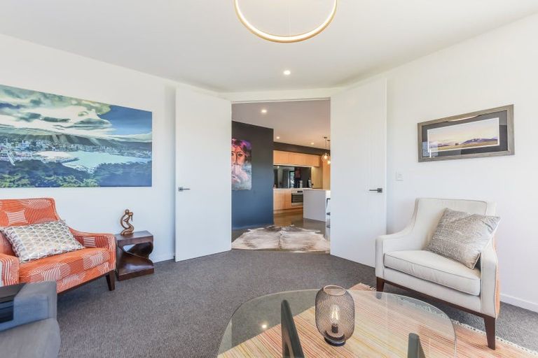 Photo of property in 17 Huntaway Close, Stoke, Nelson, 7011