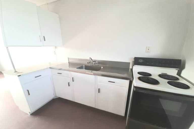 Photo of property in 5/90 Kenderdine Road, Papatoetoe, Auckland, 2025