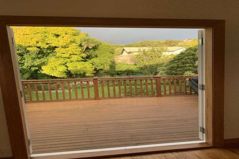 Photo of property in 9 Burrows Avenue, Karori, Wellington, 6012