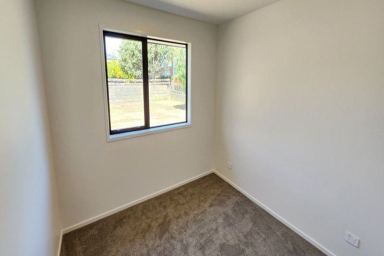 Photo of property in 14a Cowling Road, Hurdon, New Plymouth, 4310