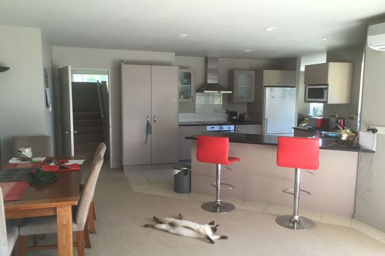 Photo of property in 3 Rosa Place, Henderson, Auckland, 0612