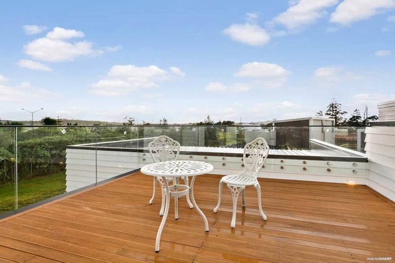 Photo of property in 49 Lockheed Street, Hobsonville, Auckland, 0618