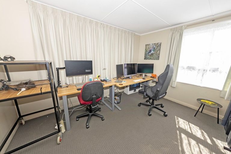 Photo of property in 133 Russell Street, Westport, 7825