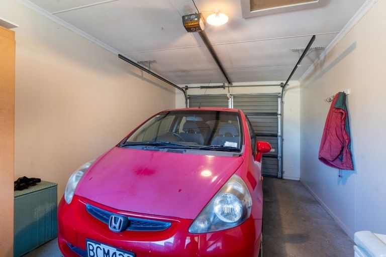 Photo of property in 28 Roeske Street, Richmond, 7020