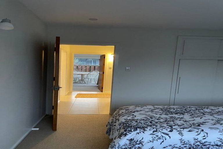 Photo of property in 67 Nortons Road, Avonhead, Christchurch, 8042