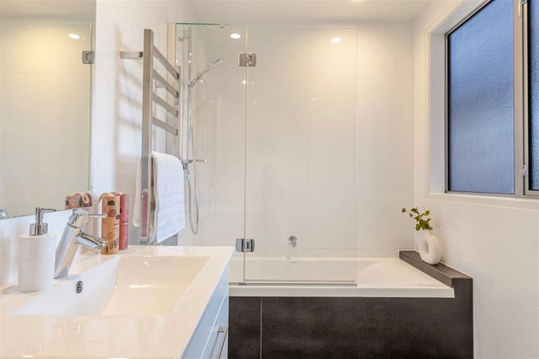 Photo of property in 103/160d Hobsonville Point Road, Hobsonville, Auckland, 0616