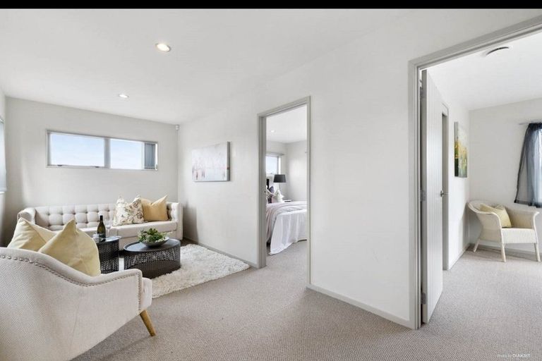 Photo of property in 31 Lucca Crescent, Flat Bush, Auckland, 2019